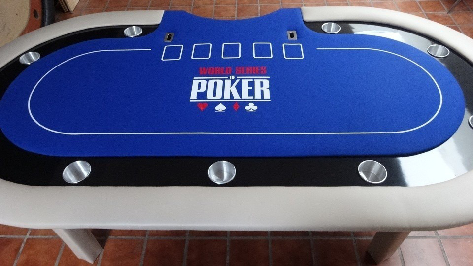 Mesa de Poker Conheça Melhor o Centro de Toda a Ação